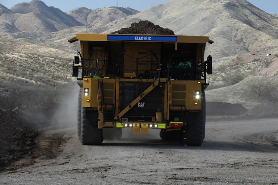 Vale e Caterpillar vão usar caminhões movidos a bateria elétrica em minas