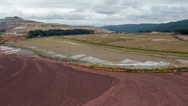 Vale conclui descaracterização de mais uma estrutura em MG
