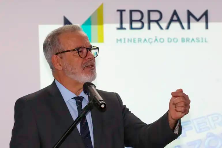 Mineração contribui com metade do saldo da balança comercial brasileira