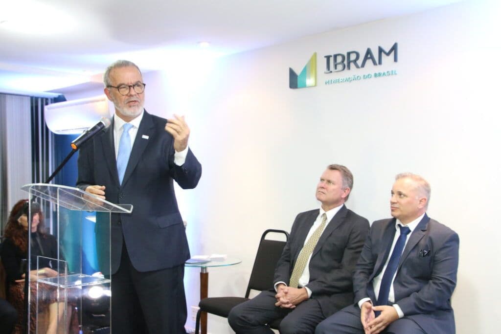 R$ 1 milhão para reparar patrimônio público