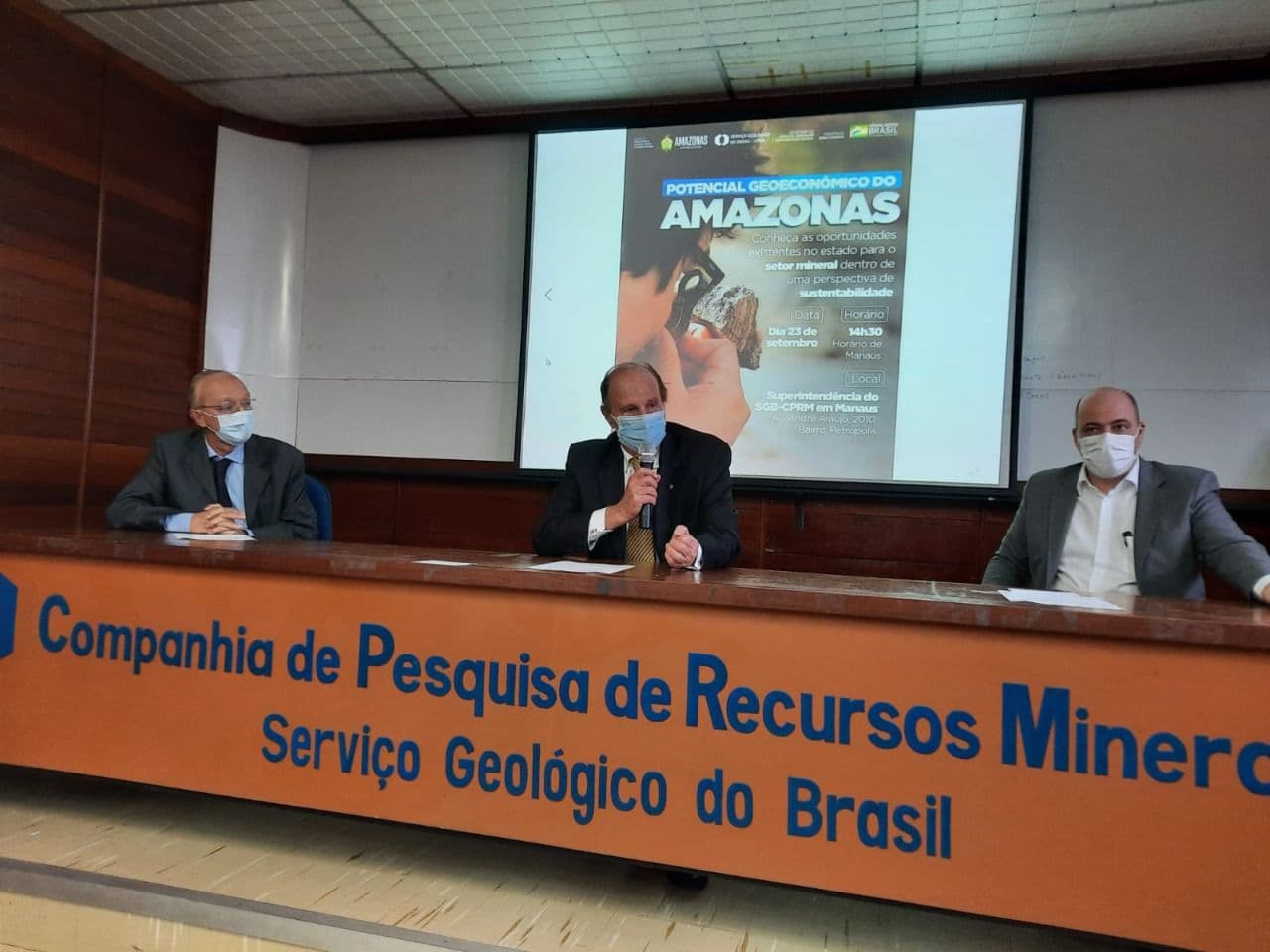 Encontro debate potencial mineral