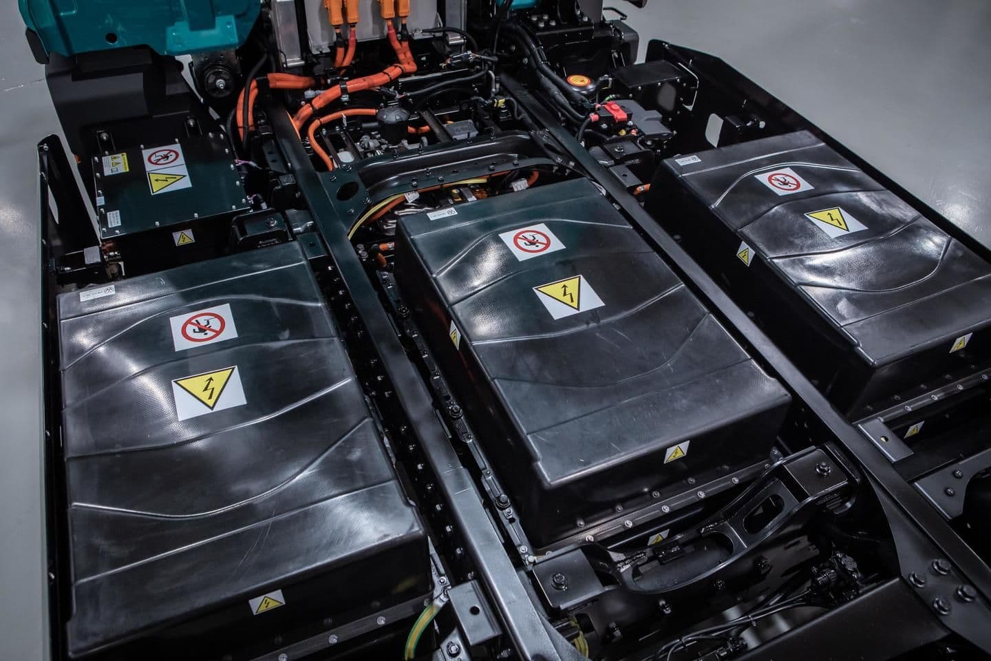 Aliança com VWCO para baterias de recarga ultrarrápida