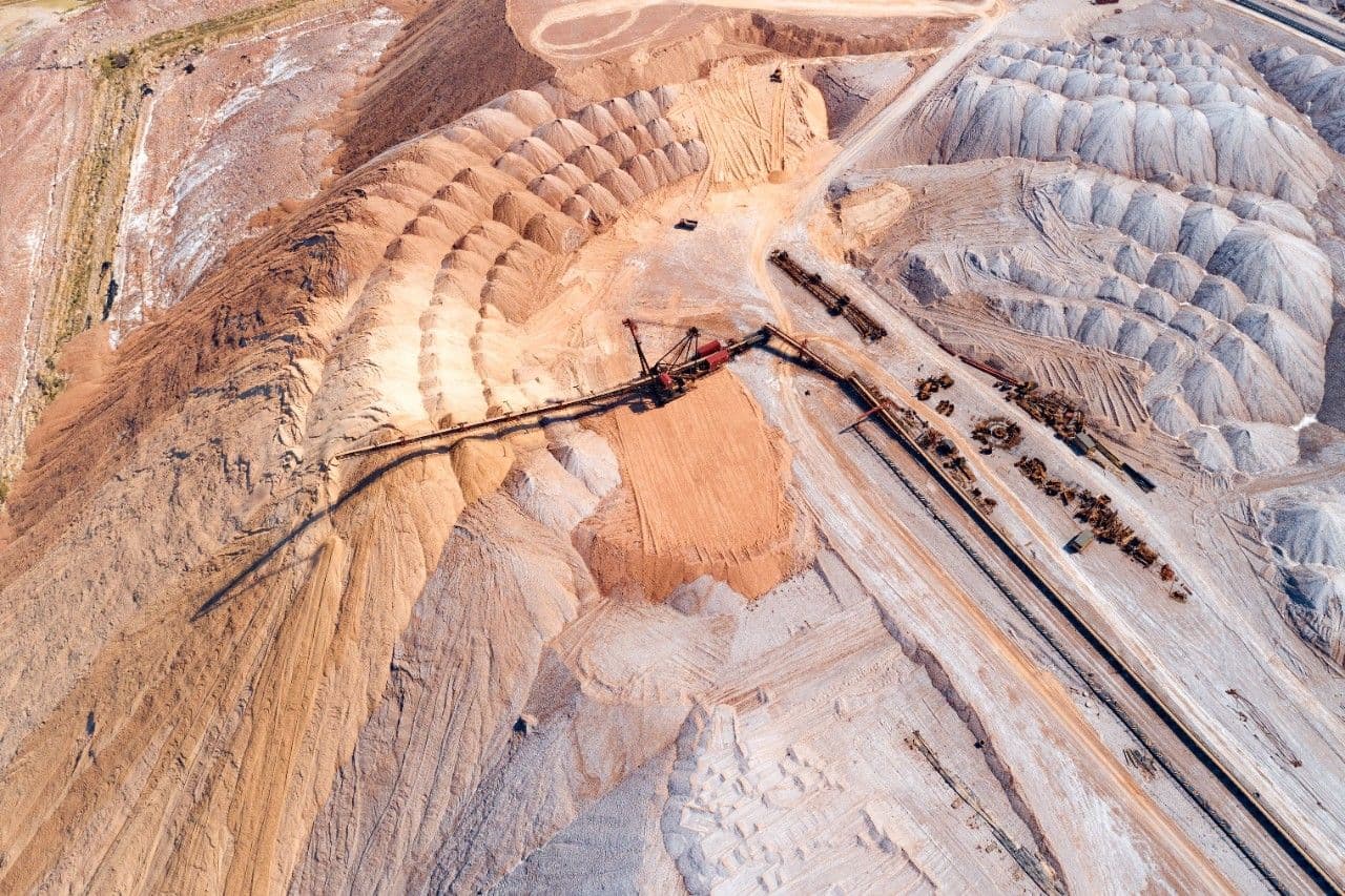 Um futuro promissor para os minerais industriais