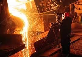 Produção mundial cai 2,4% em abril