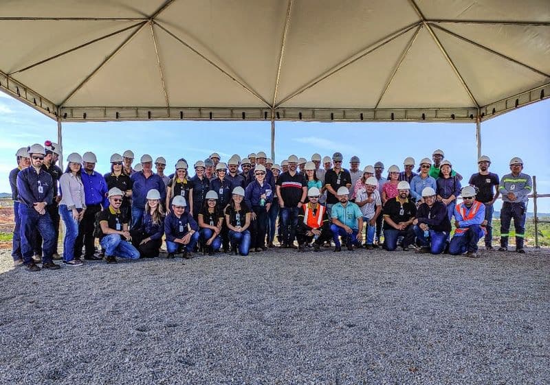 Hochschild Mining completa um ano em Mara Rosa