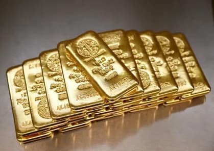 Após alta de 64% em 2025, ouro cai 1,4% em período de consolidação